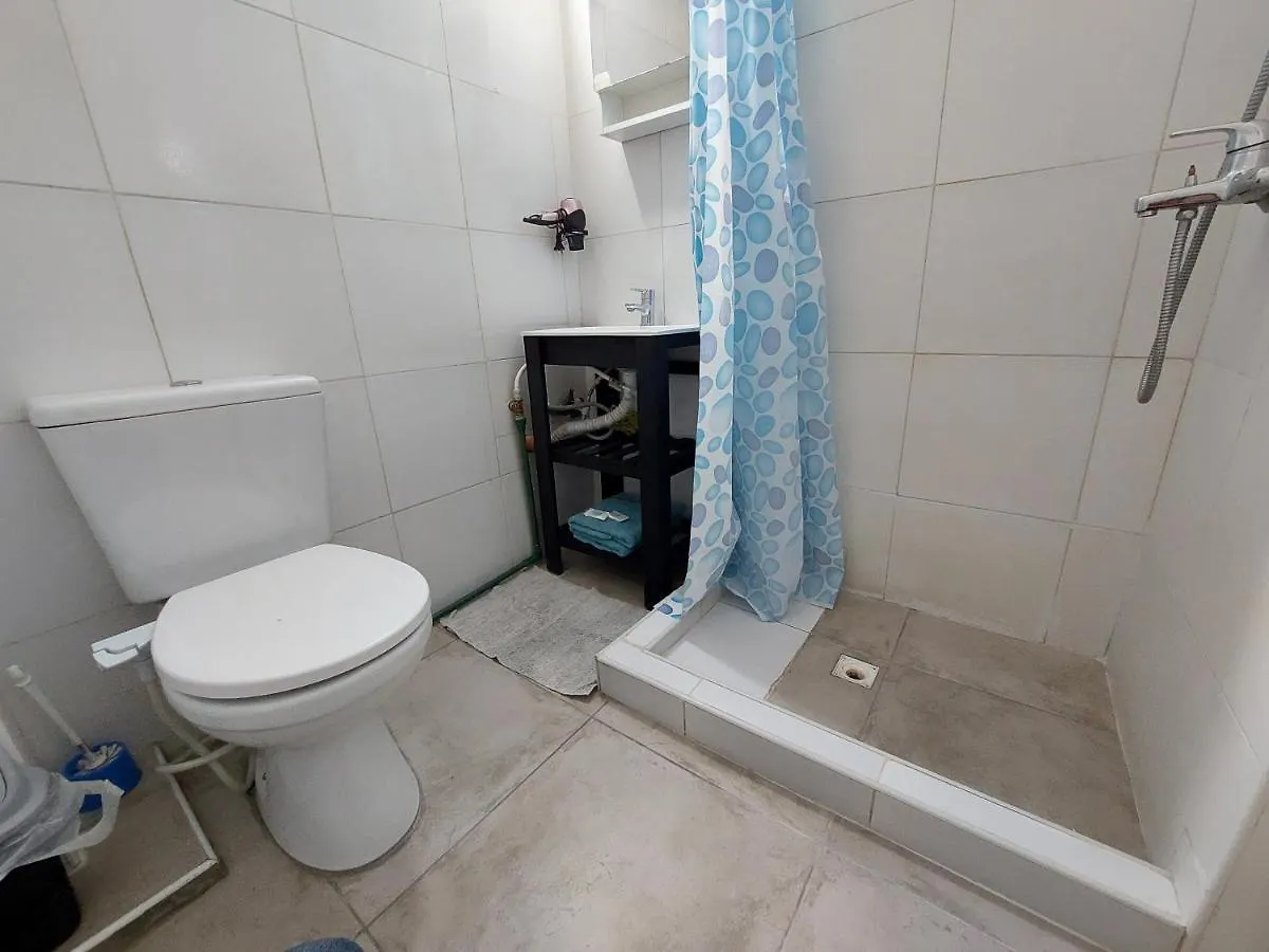 The First Apartamento Mendoza